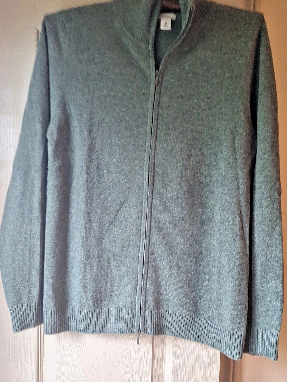L.L. Bean Cashmere Zip-Up Sweater in Sage Green Size M